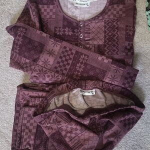 BearPaw Burgundy Patterned Lounge Set
